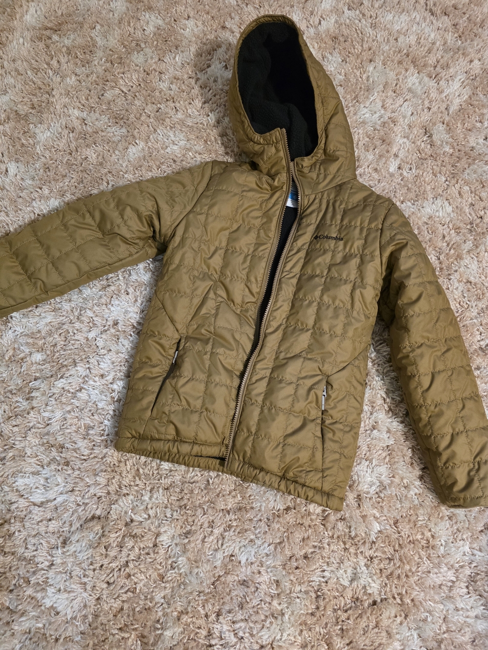 Columbia Kids Hooded Puffer Jacket in Olive